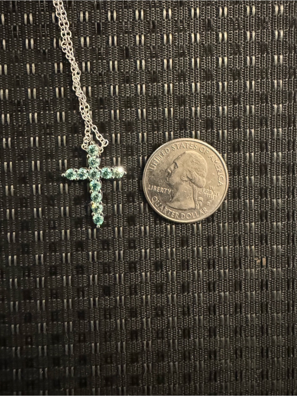 1.1 ctw blue/green moissanite cross necklace - Picture 5 of 6